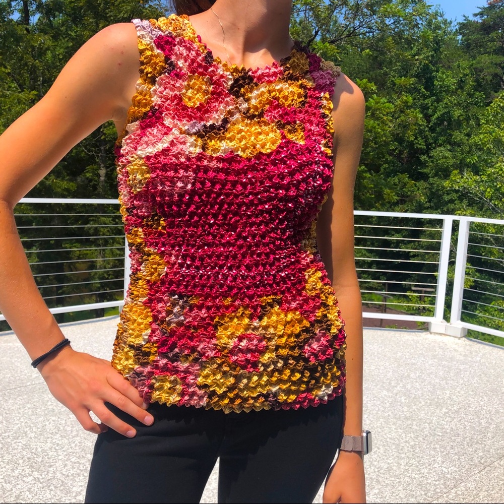 Directives Women’s Red Floral Dressy Tank Top